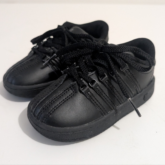 K-Swiss Other - K-Swiss The Classics Lite Black Infants Size 6.5 Leather Sneakers